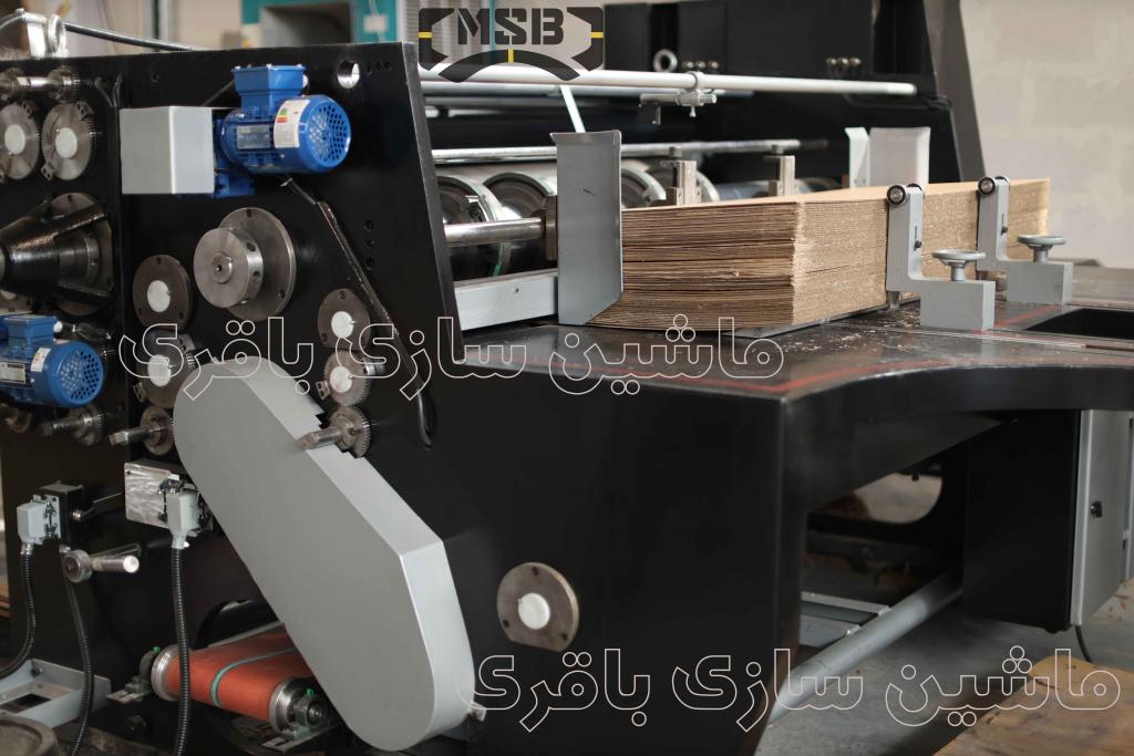 دستگاه چاپ کارتن 3 رنگ کارتن سازی