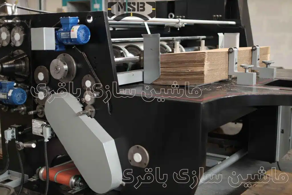 دستگاه چاپ کارتن 3 رنگ کارتن سازی